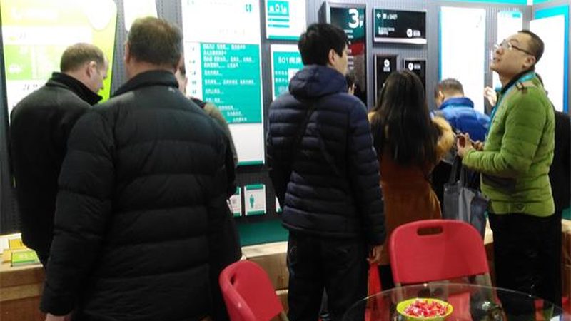 展馆地面承重不够，别急着砸地坪